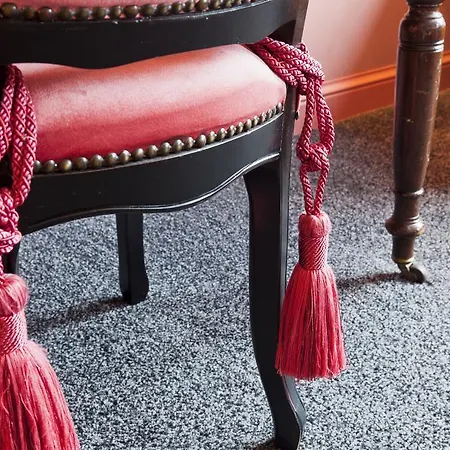 Hotel Diamonds And Pearls Anversa